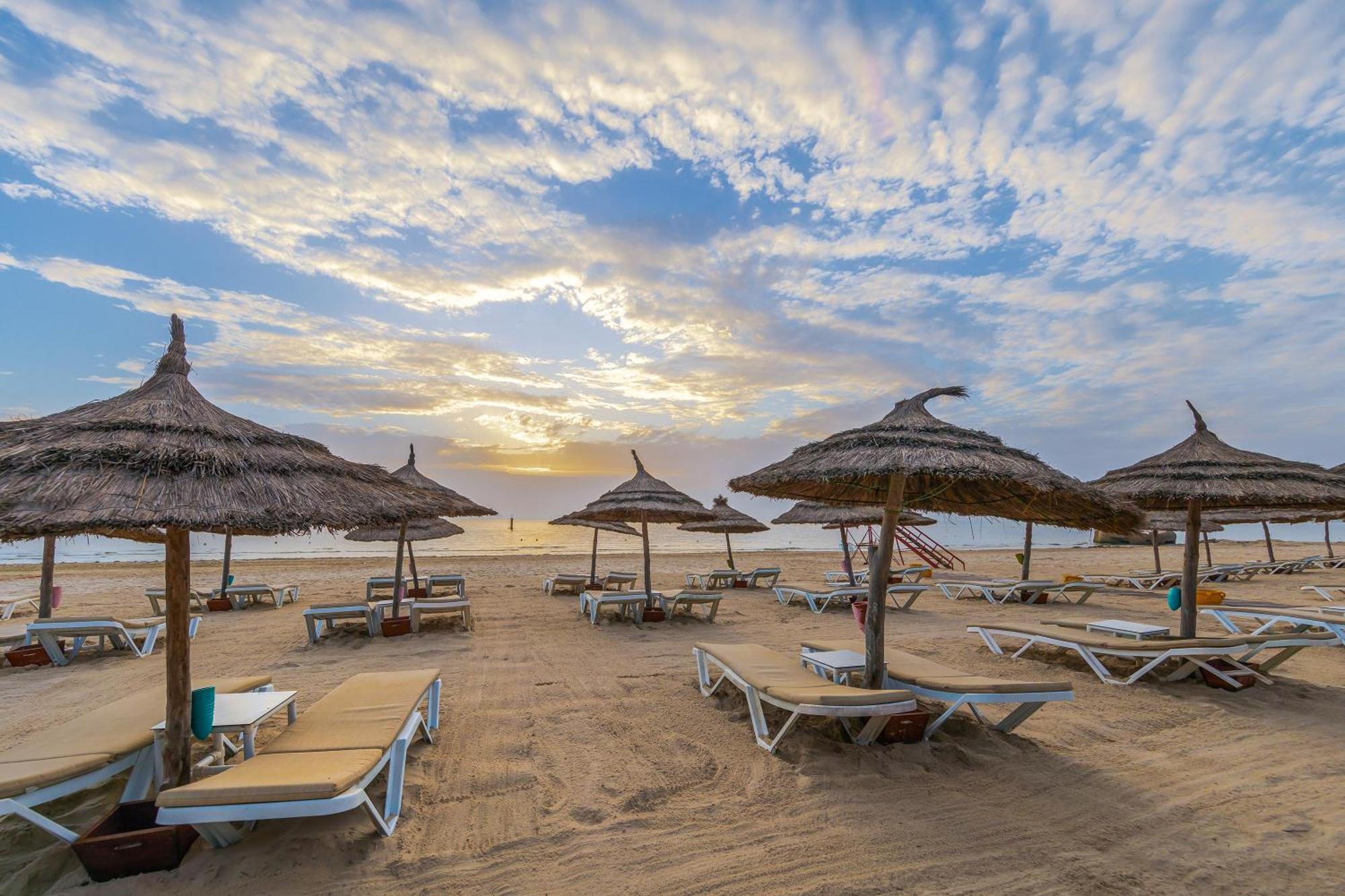 Отель Marhaba Royal Salem - Family Only Сус Экстерьер фото